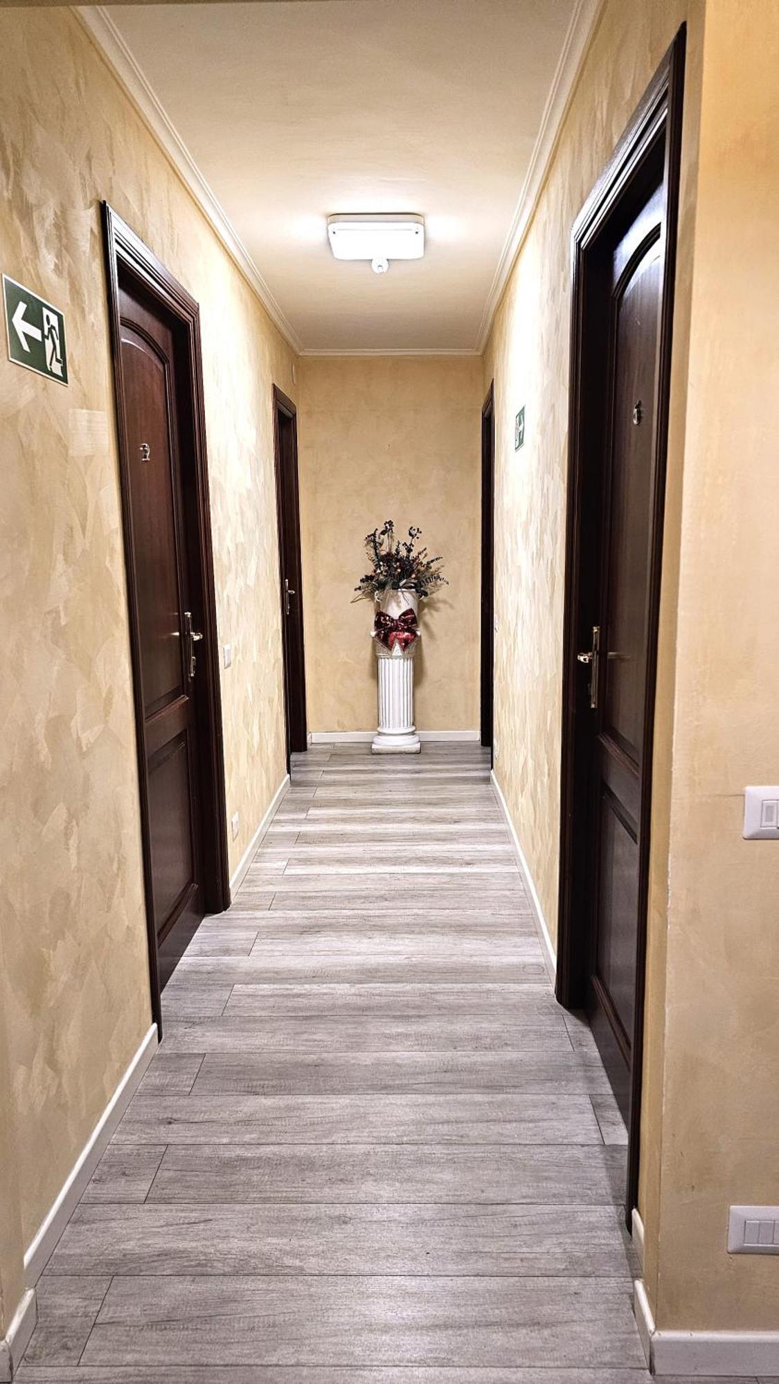 Girasole Suites Roma Exterior foto